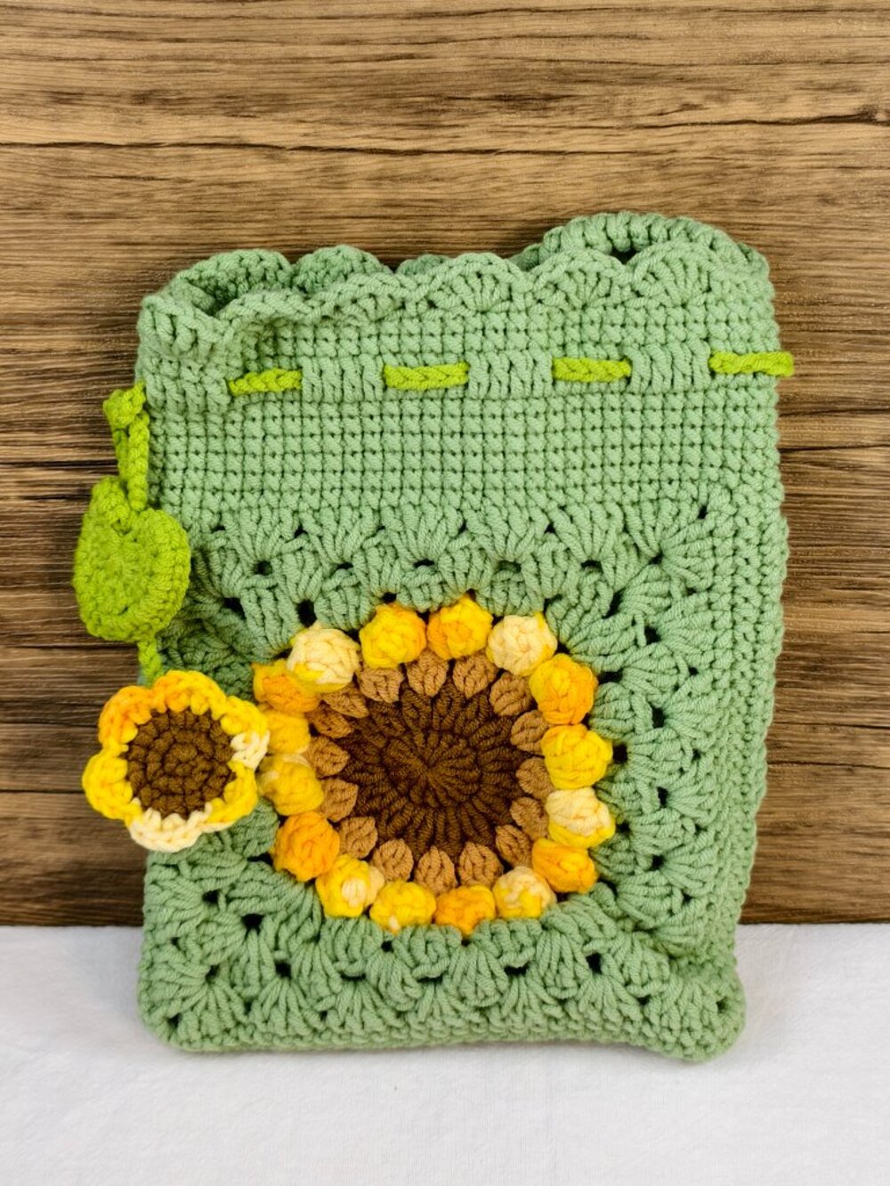Handmade Crochet Bag Green Sunflower Phone Pouch